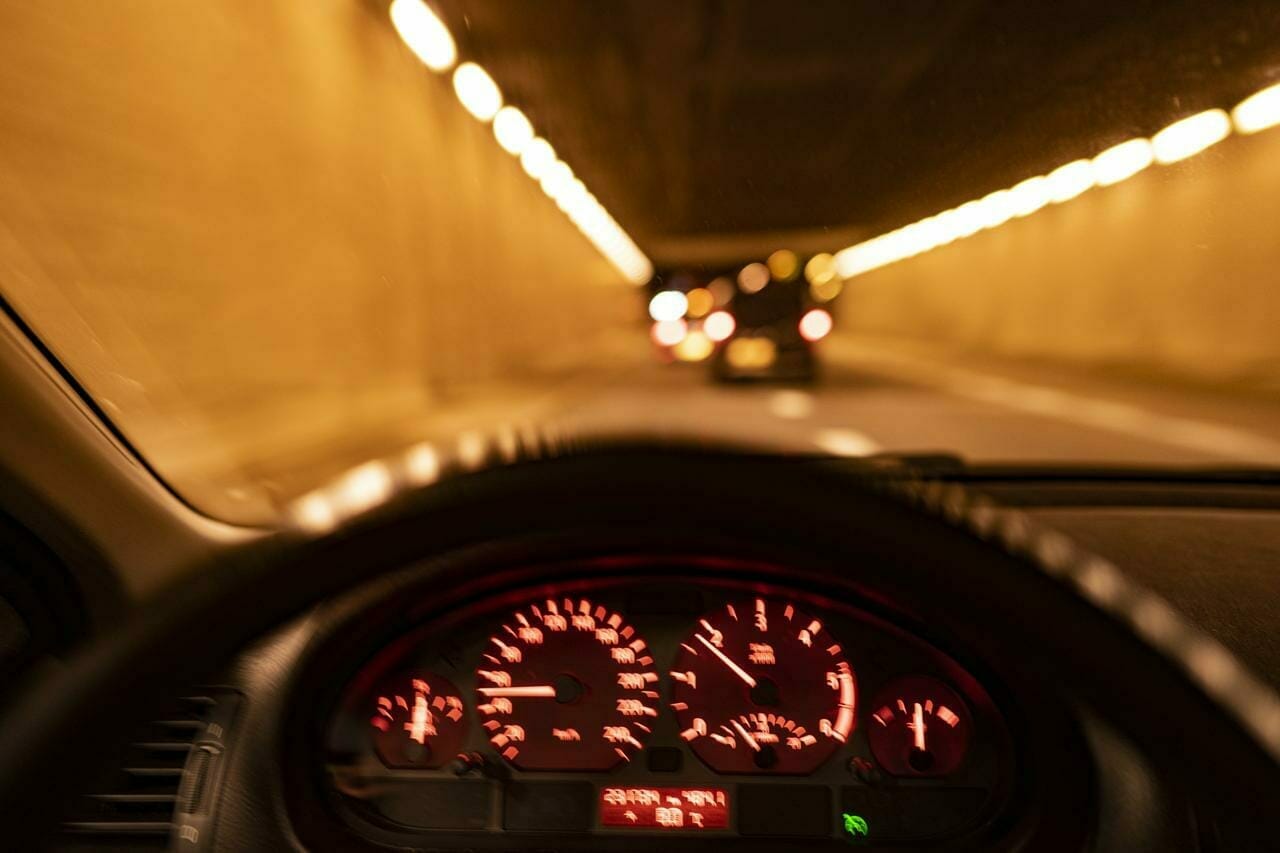 Rijden met een kater: ‘s Avonds drinken, ’s ochtends rijden: kan dat?
